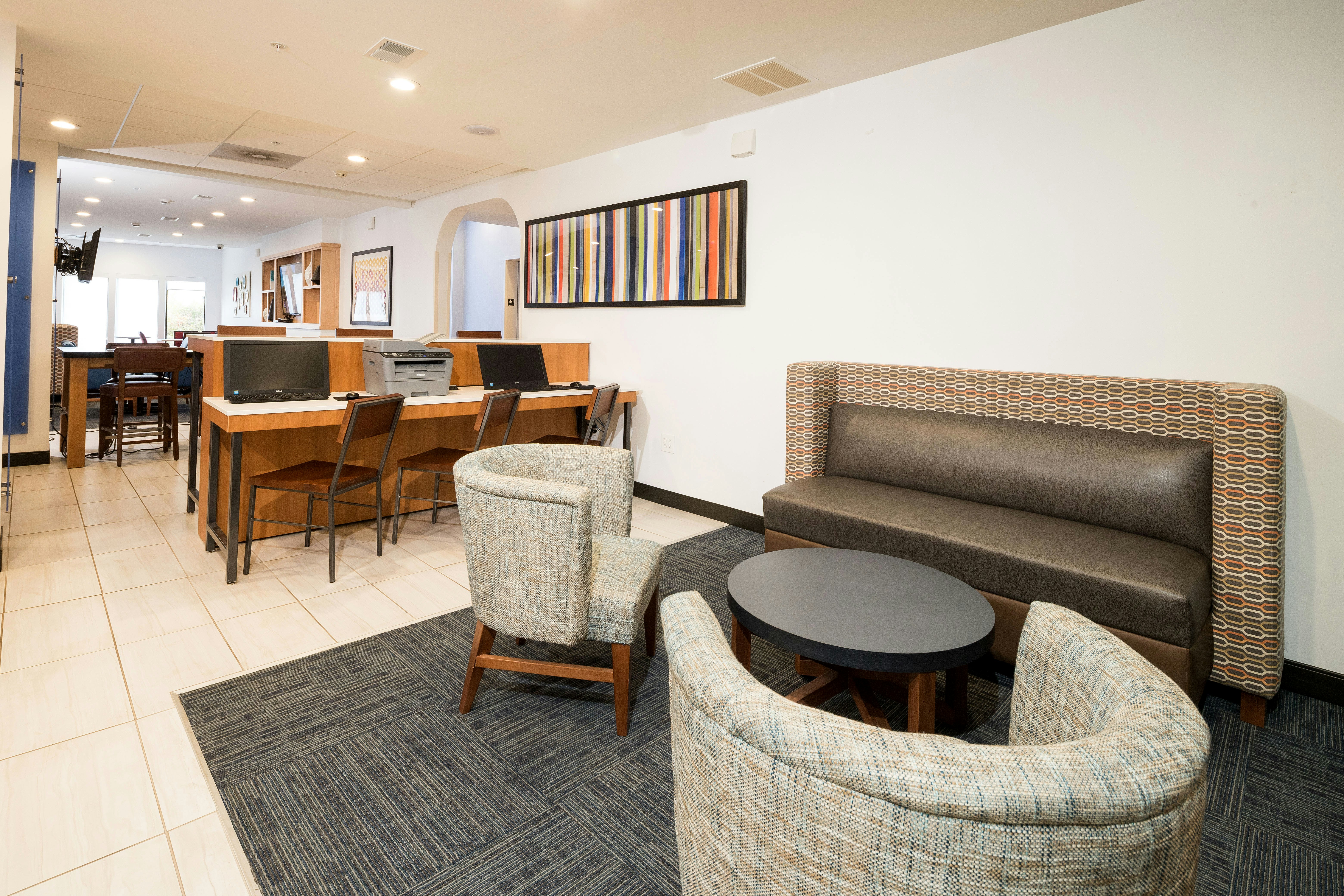 Holiday Inn Express Hotel Suites Grand Blanc 31/46