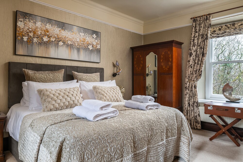 Afon Rhaiadr Country House 11/50