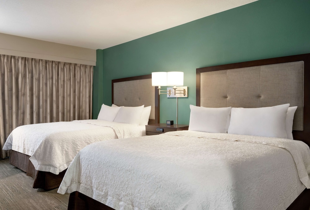 ROOM, 2 QUEEN BEDS