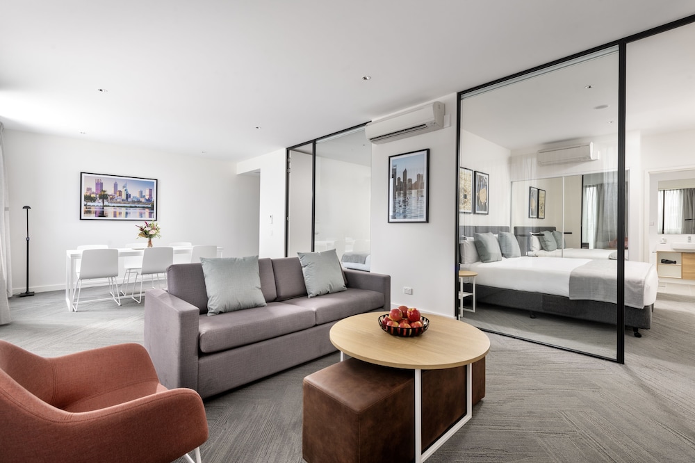 Quest South Perth Foreshore 40/56