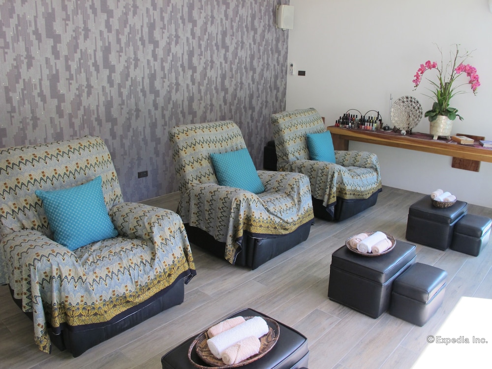 Infinity Resort and Spa 51/80