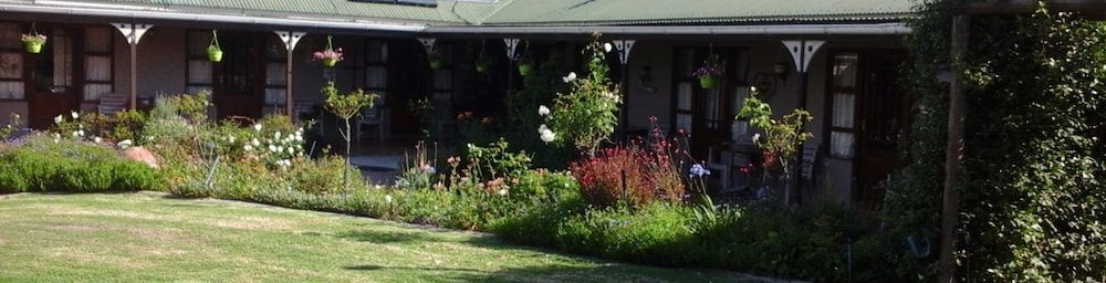 African Sun Guest House 27/36