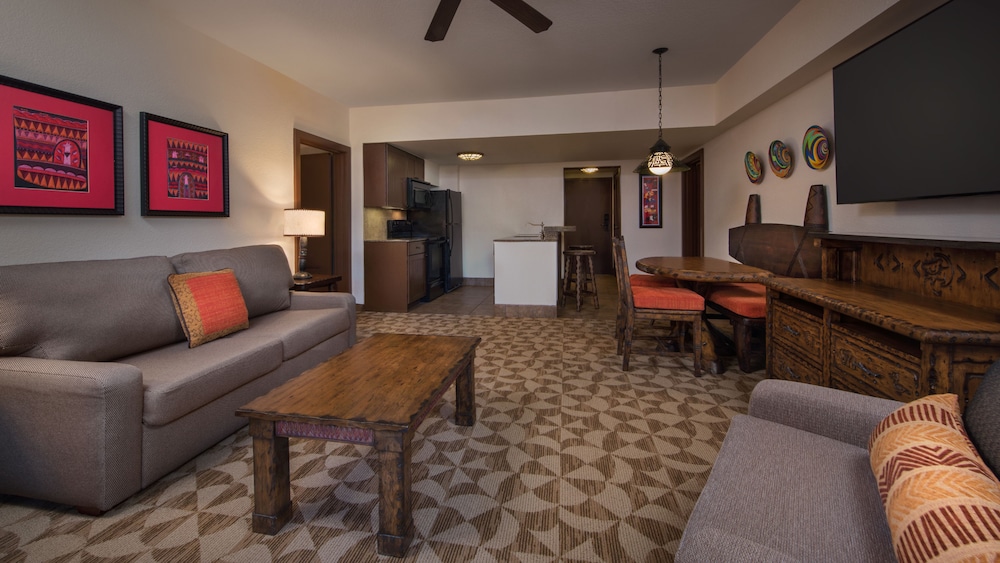 Disney Animal Kingdom Villas Kidani Village 25/50