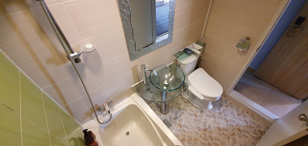 Apple Tree Hotel Pohang 43/47