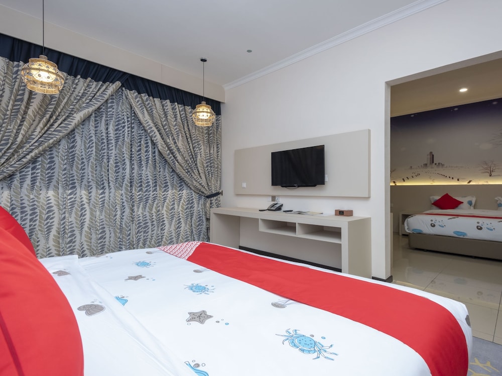 Hotel Holmes Gp 19/23