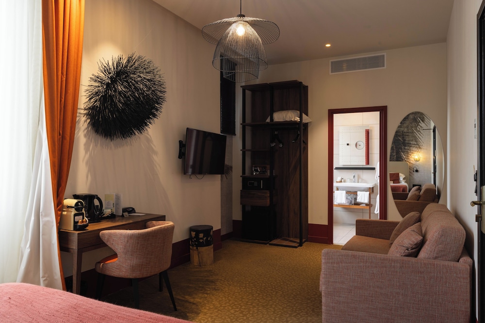 Hotel Verlaine Cannes 25/44
