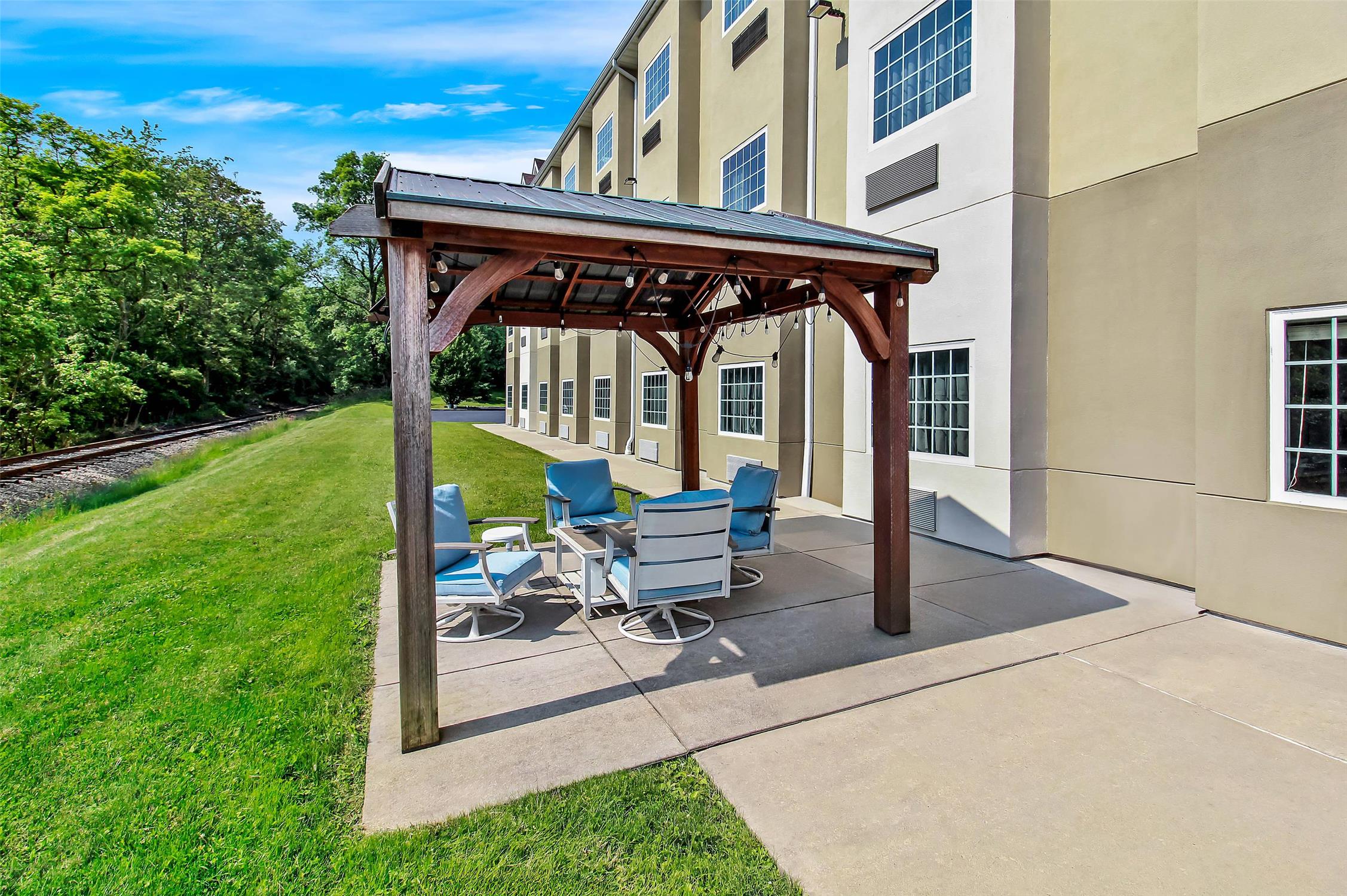 Quality Inn & Suites Washington PA 30/32