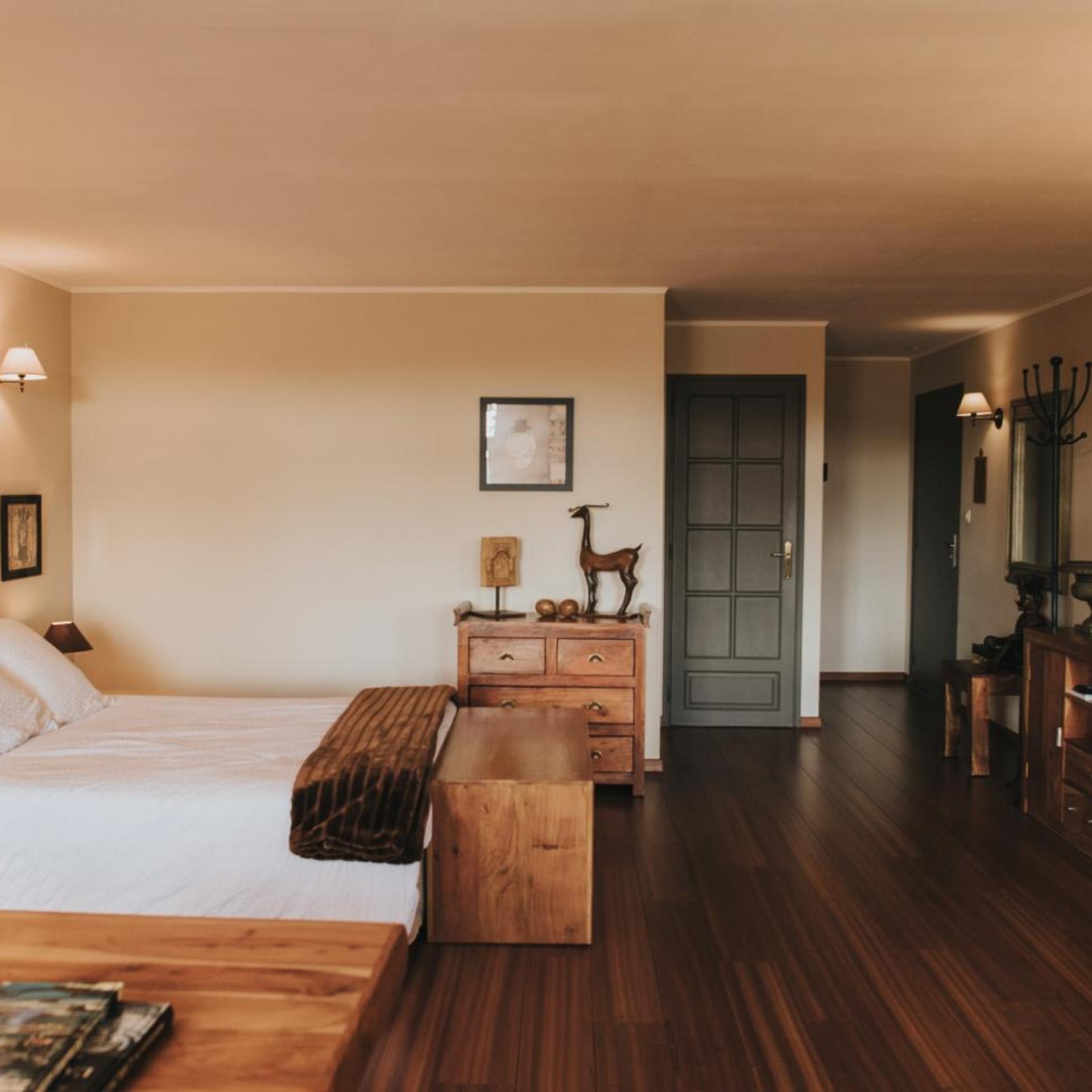 HOTEL LE MOULIN D'ARTRES 13/49