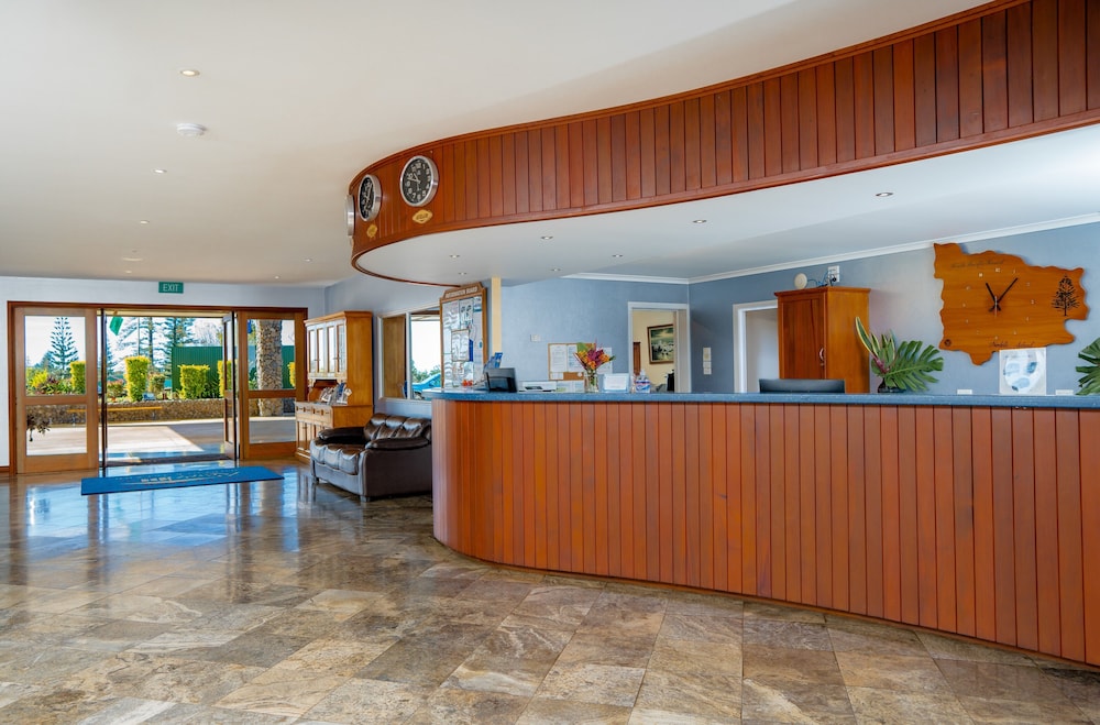 South Pacific Resort Hotel 3/50