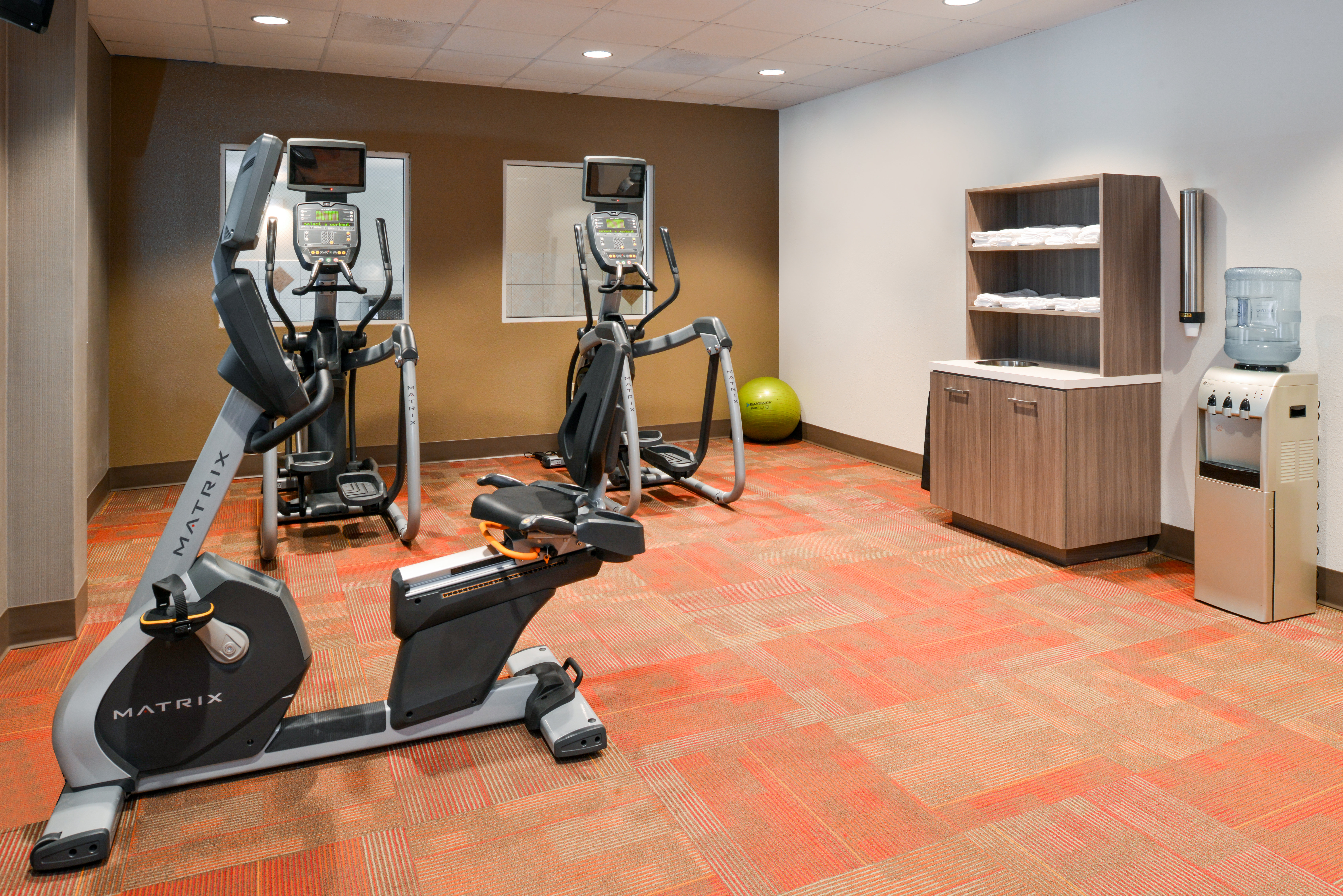 Holiday Inn Poplar Bluff an IHG Hotel 46/73