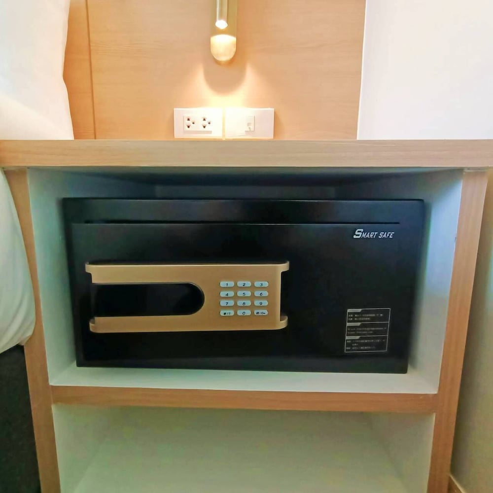 Mayflower Grande Hotel Phitsanulok 19/42