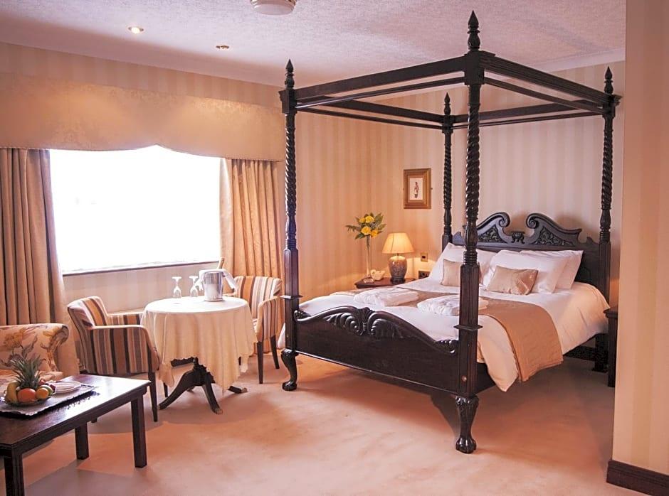 SEVEN OAKS HOTEL 13/46