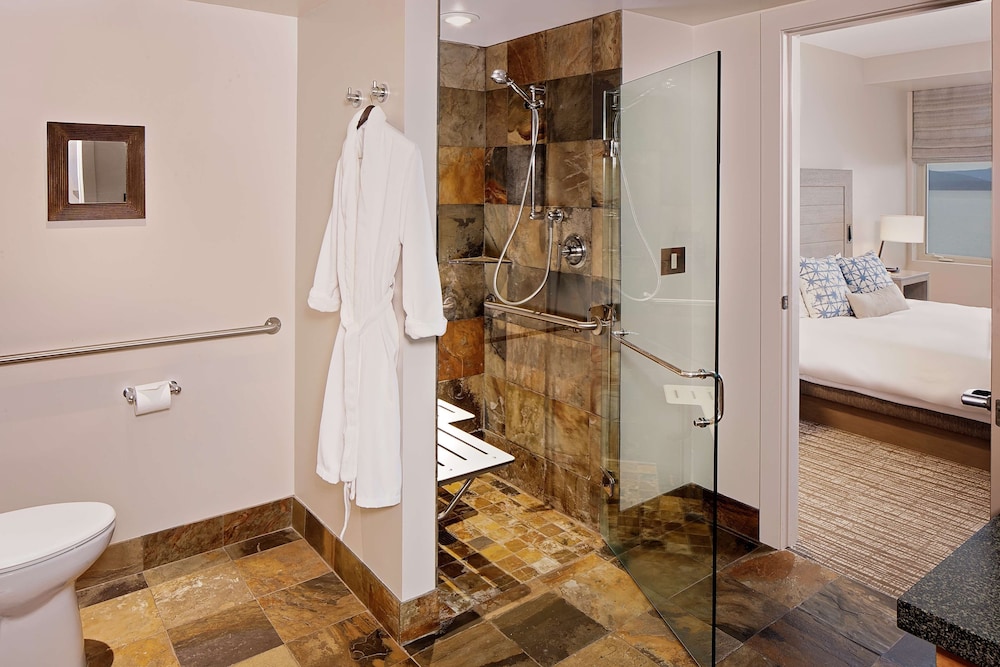 The Chrysalis Inn and Spa Bellingham Curio Collection By Hilton 15/61