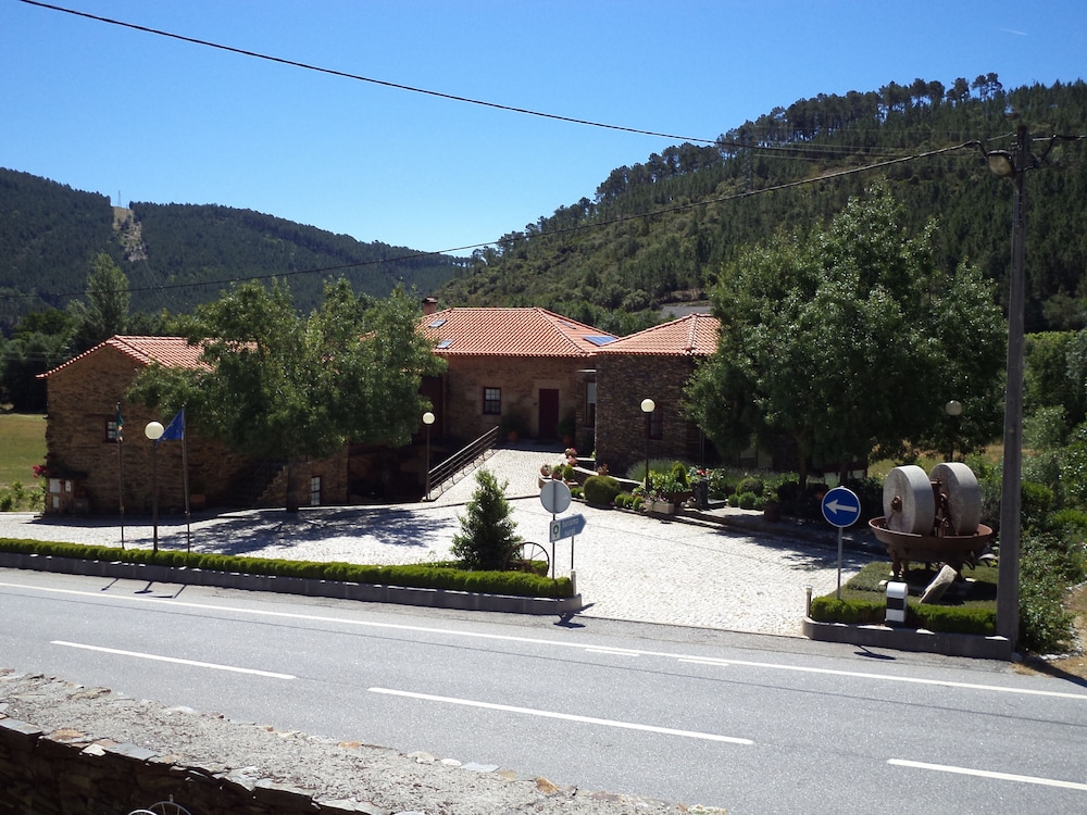 Casa Lagar Da Alagoa 25/50