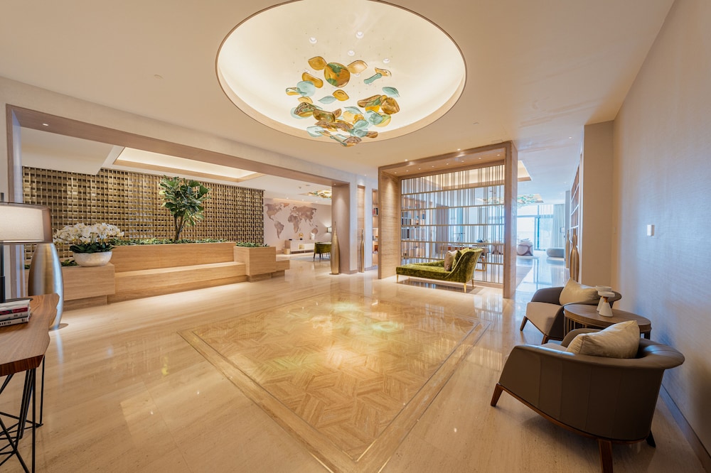 FIVE LUXE JBR 8/77