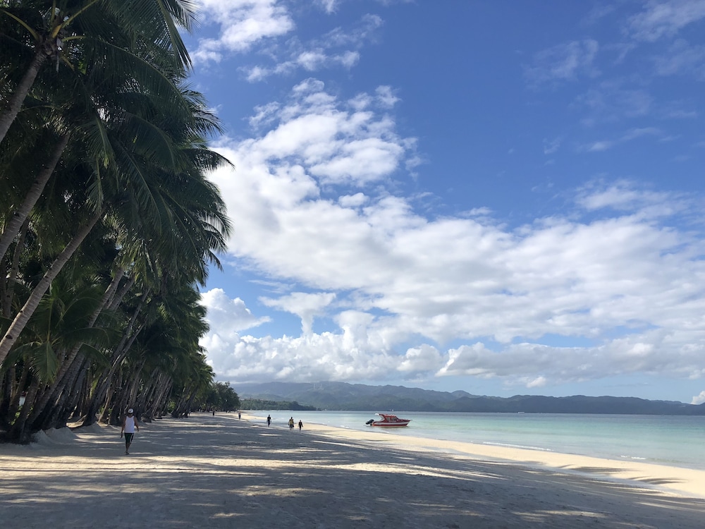 Il Mare Sakura Resort Boracay 18/18
