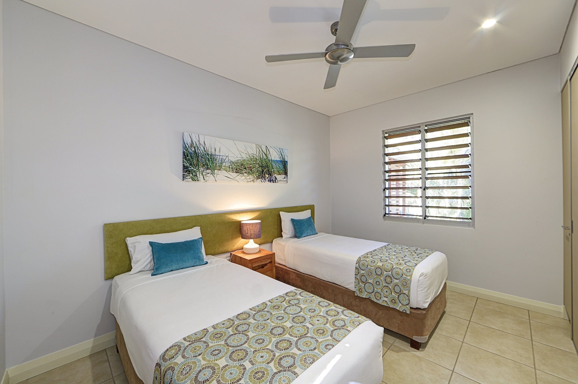 3 Bedrooms, Beach House, Apartment, Twin Beds, 2 King Beds