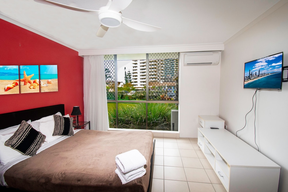 Seacrest Beachfront Holiday Apartments 54/69