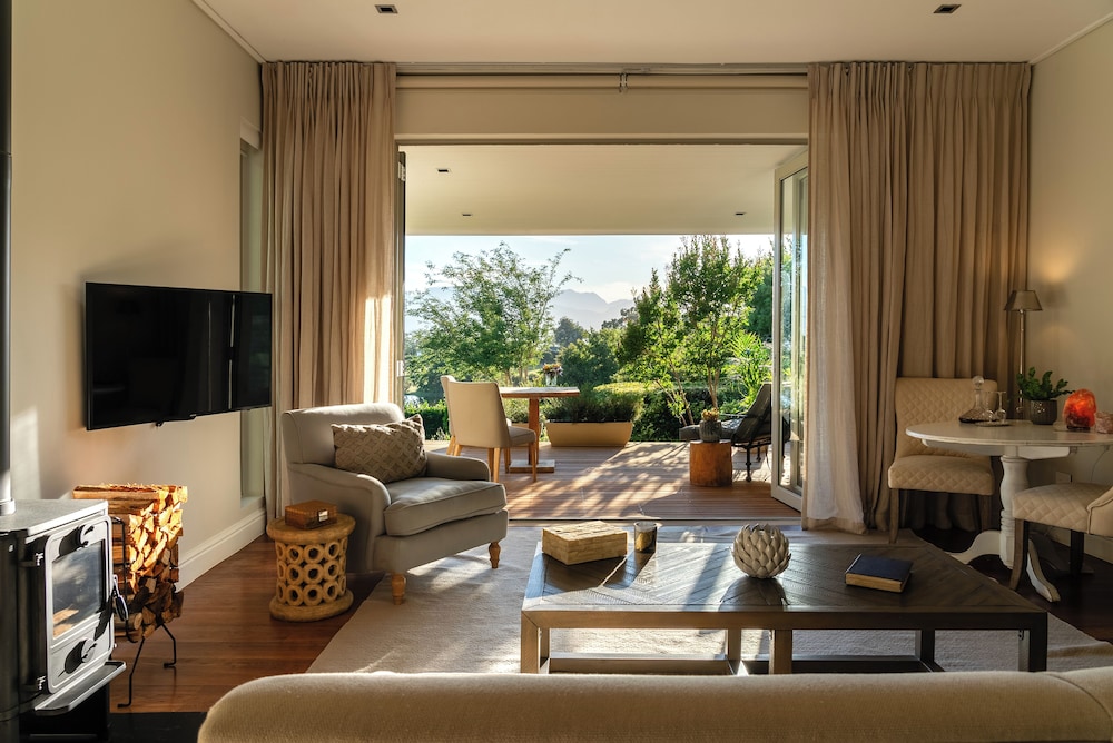 Angala Boutique Hotel Amp Guest House 28/50