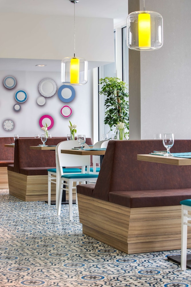 بارك إن باي راديسون الدمام(Park Inn By Radisson Dammam.) 18/73