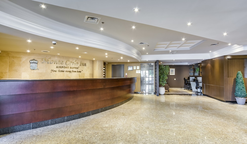 Monte Carlo Inn Airport Suites 6/68