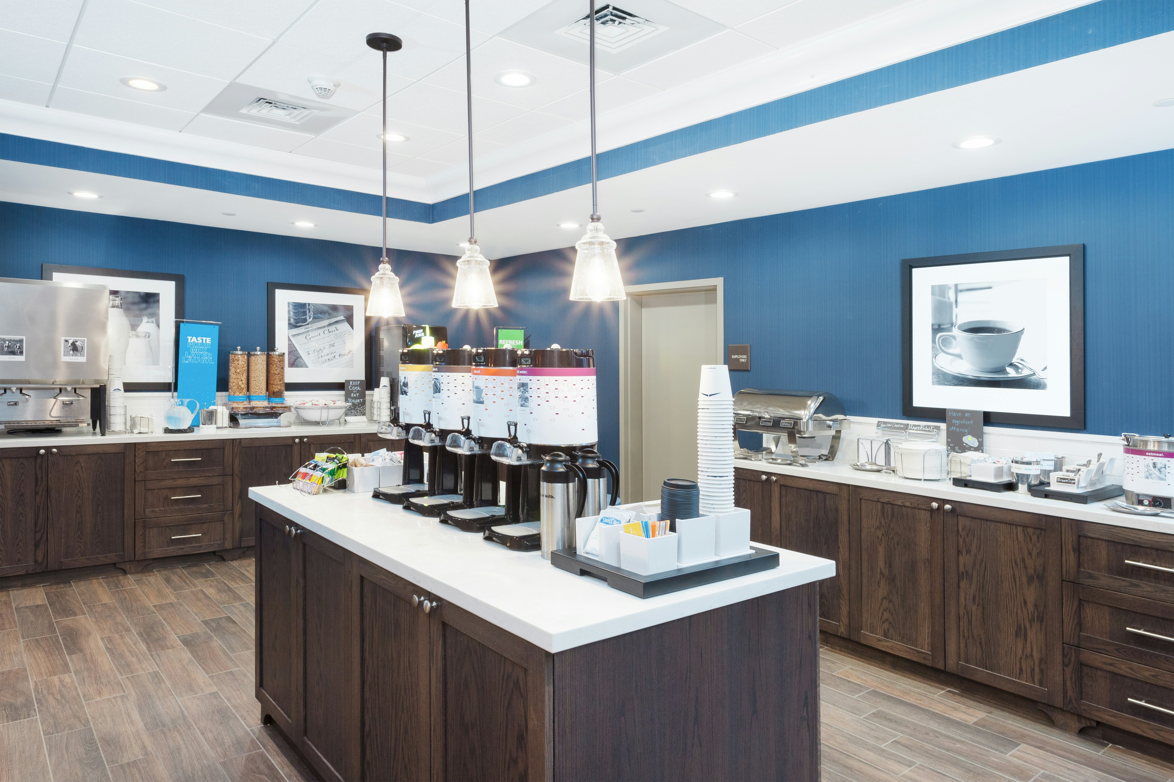 Hampton Inn Kennebunk Me 10/51