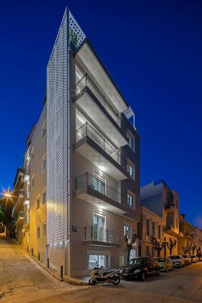 Acro Urban Suites Athens 40/50