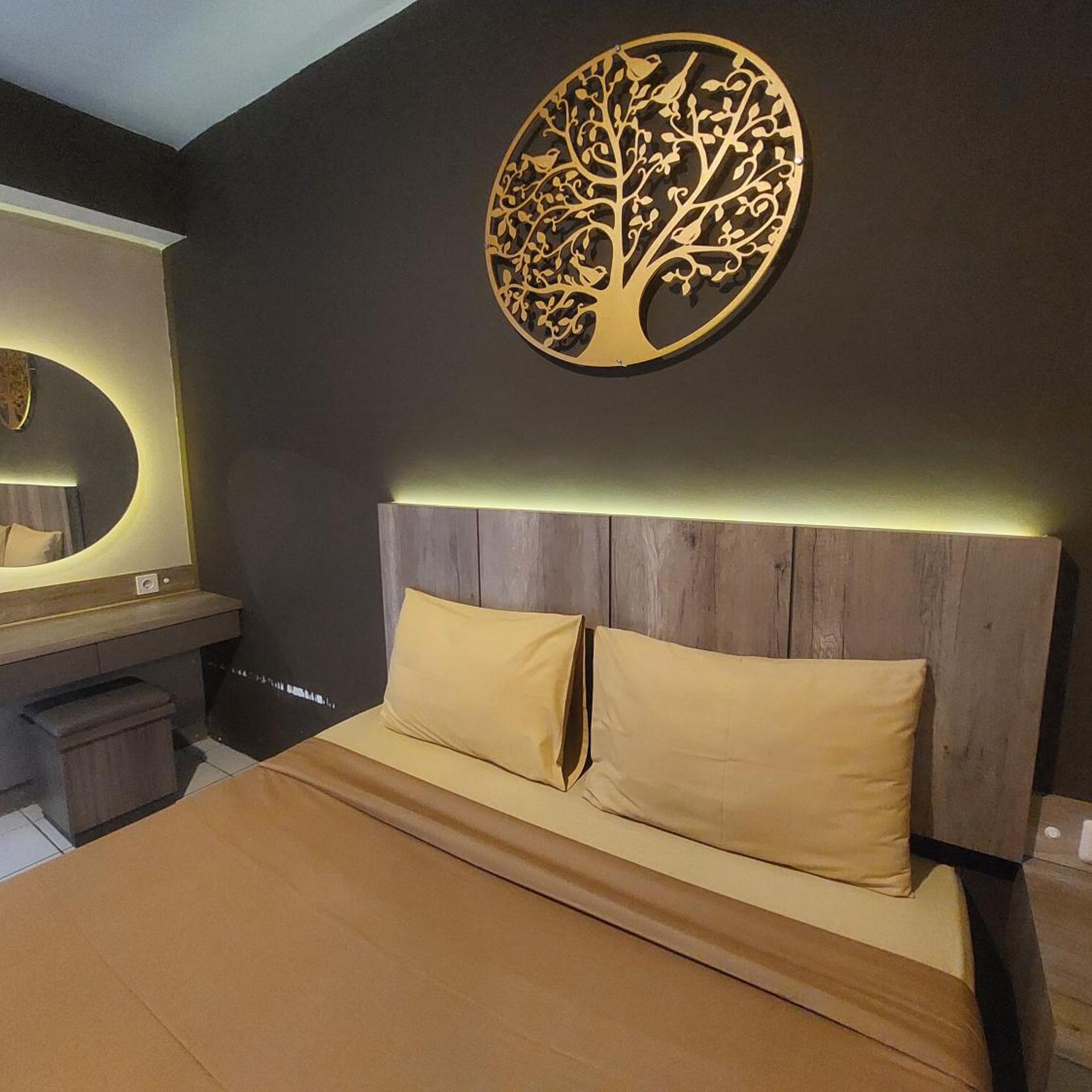 Emerald Apartel 25/51