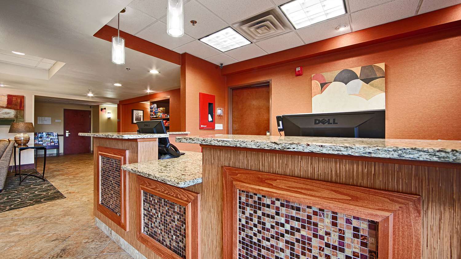 Comfort Inn and Suites Copley Akron 2/8