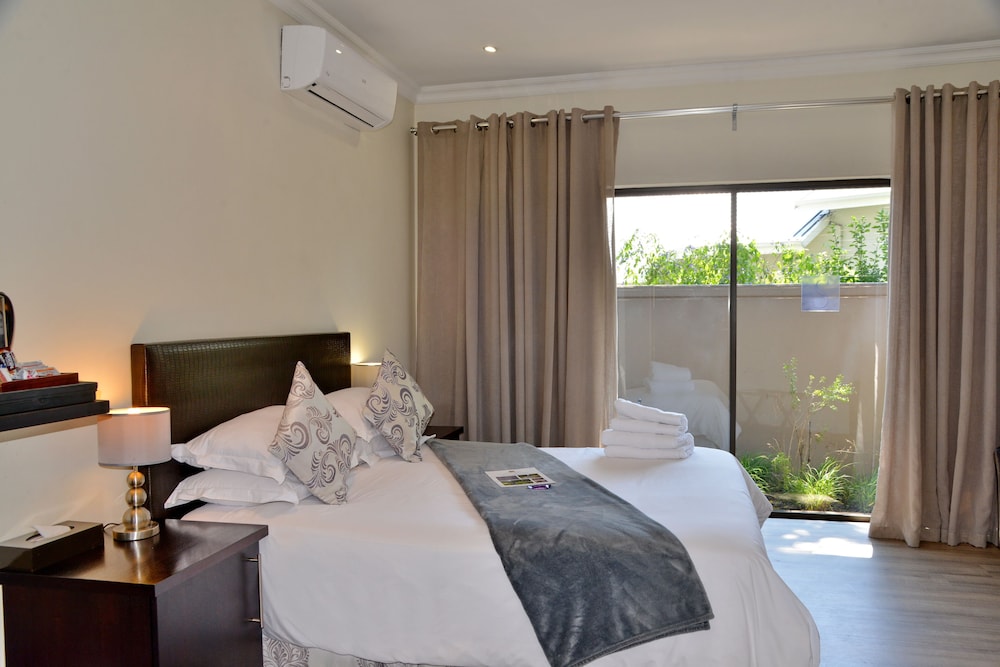 Sand River Guest House 12/50