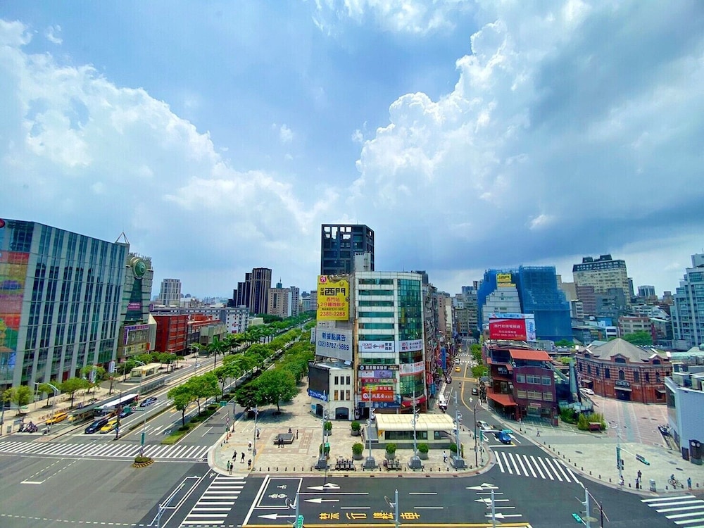 Hotel 6 - Ximen 28/29