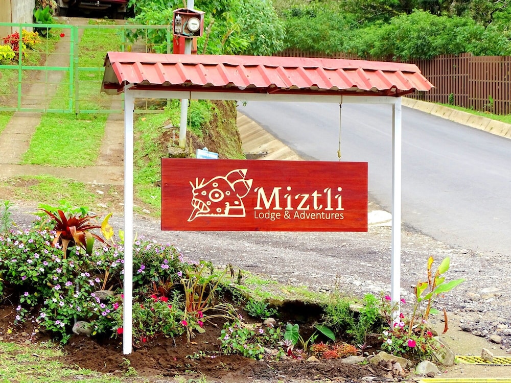 Miztli Lodge & Adventure 7/60