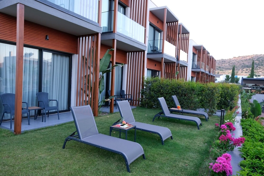 Celeste Bella Luxury Hotel and Spa 24/47