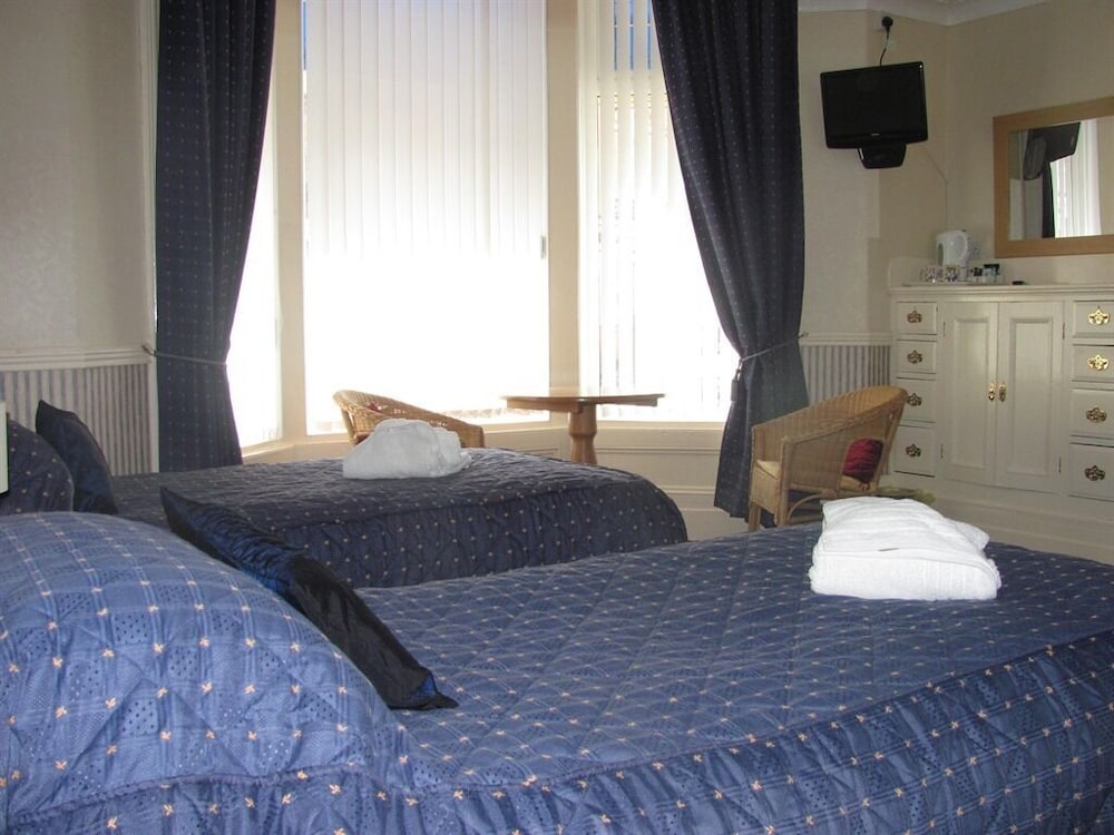 Branston Lodge - Guest House 16/19
