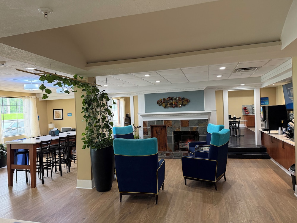 Days Inn By Wyndham Cedartown, GA 43/46