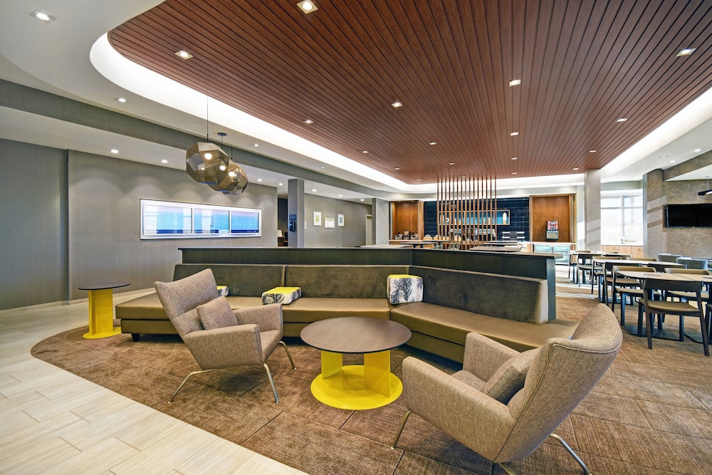 SpringHill Suites by Marriott St. Paul Arden Hills 39/52