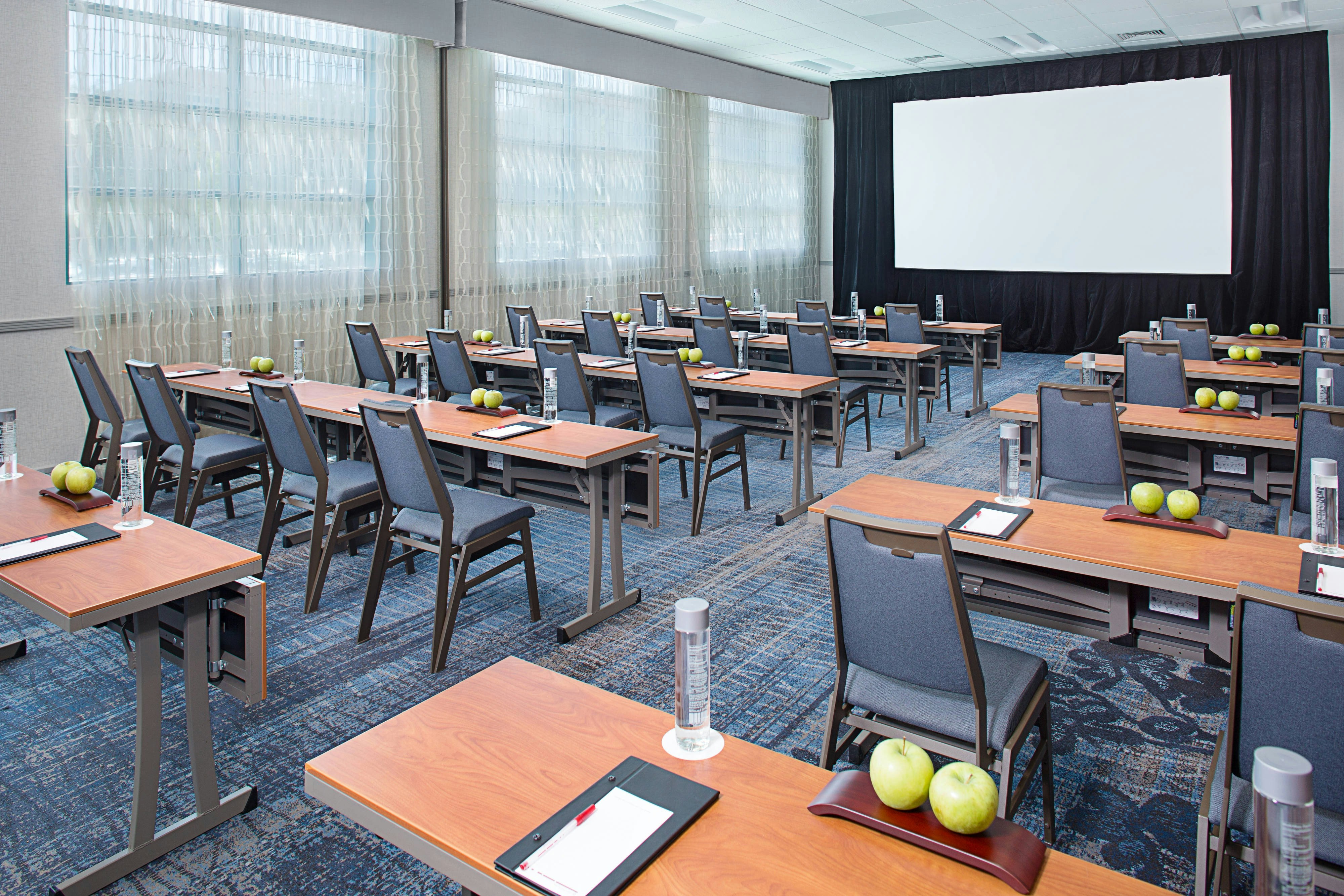 Marriott Los Angeles Burbank Airport 20/29