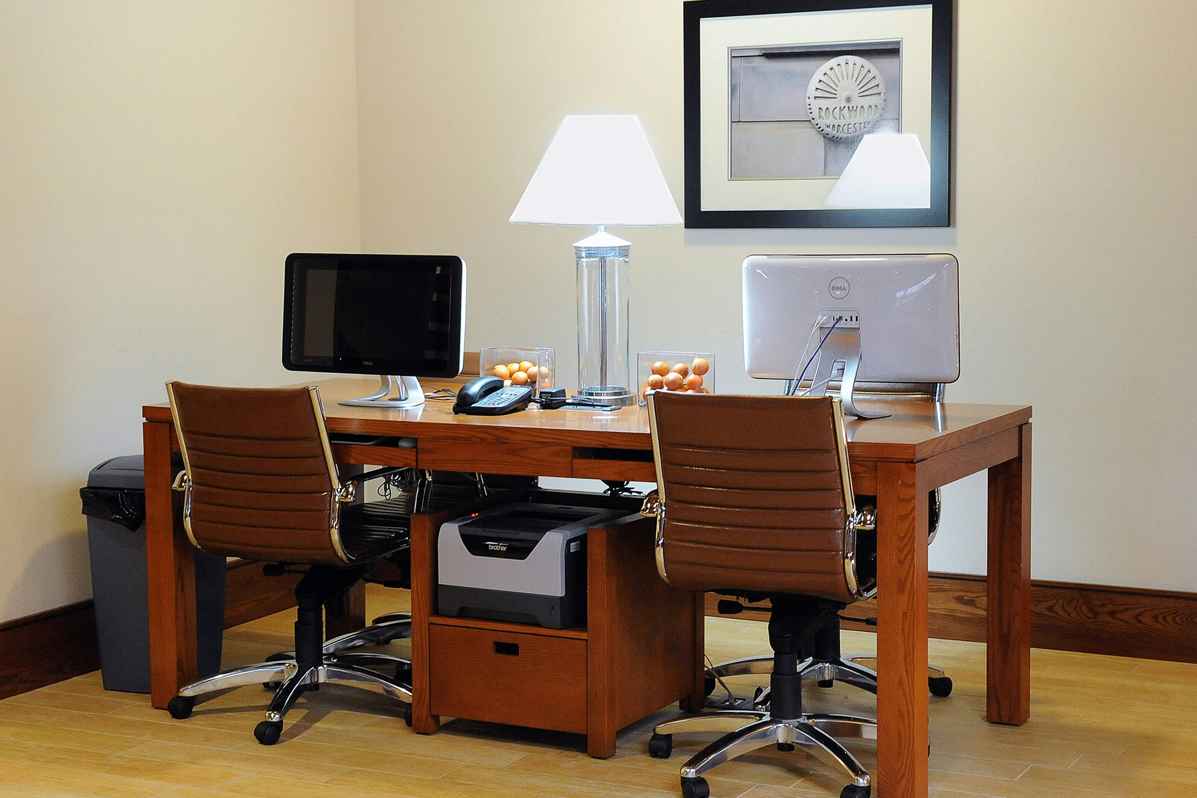 FOUR POINTS BY SHERATON CAMBRIDGE KITCHENER, ONTARIO 5/6