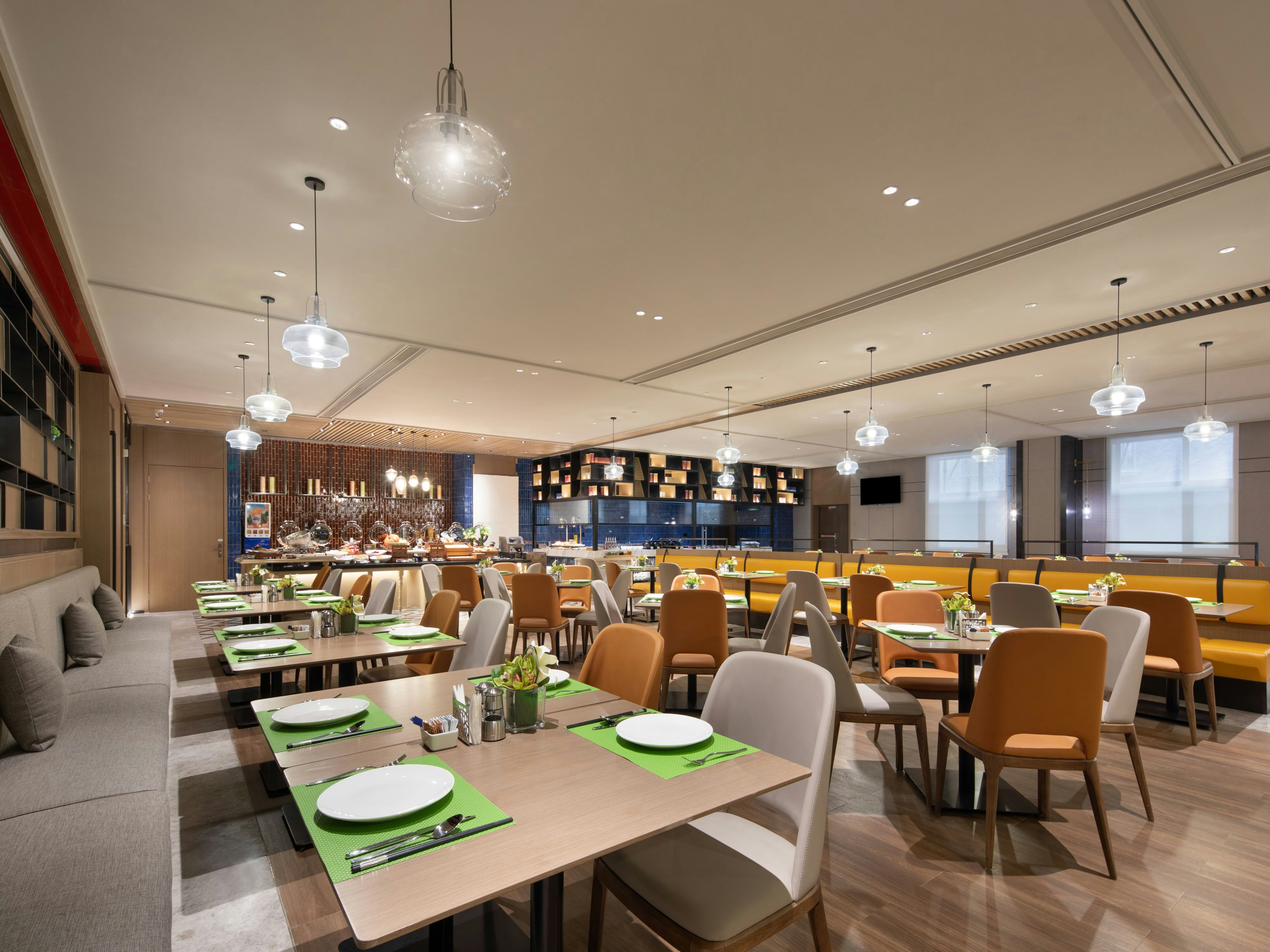 Hampton by Hilton Beijing Dahongmen 34/50