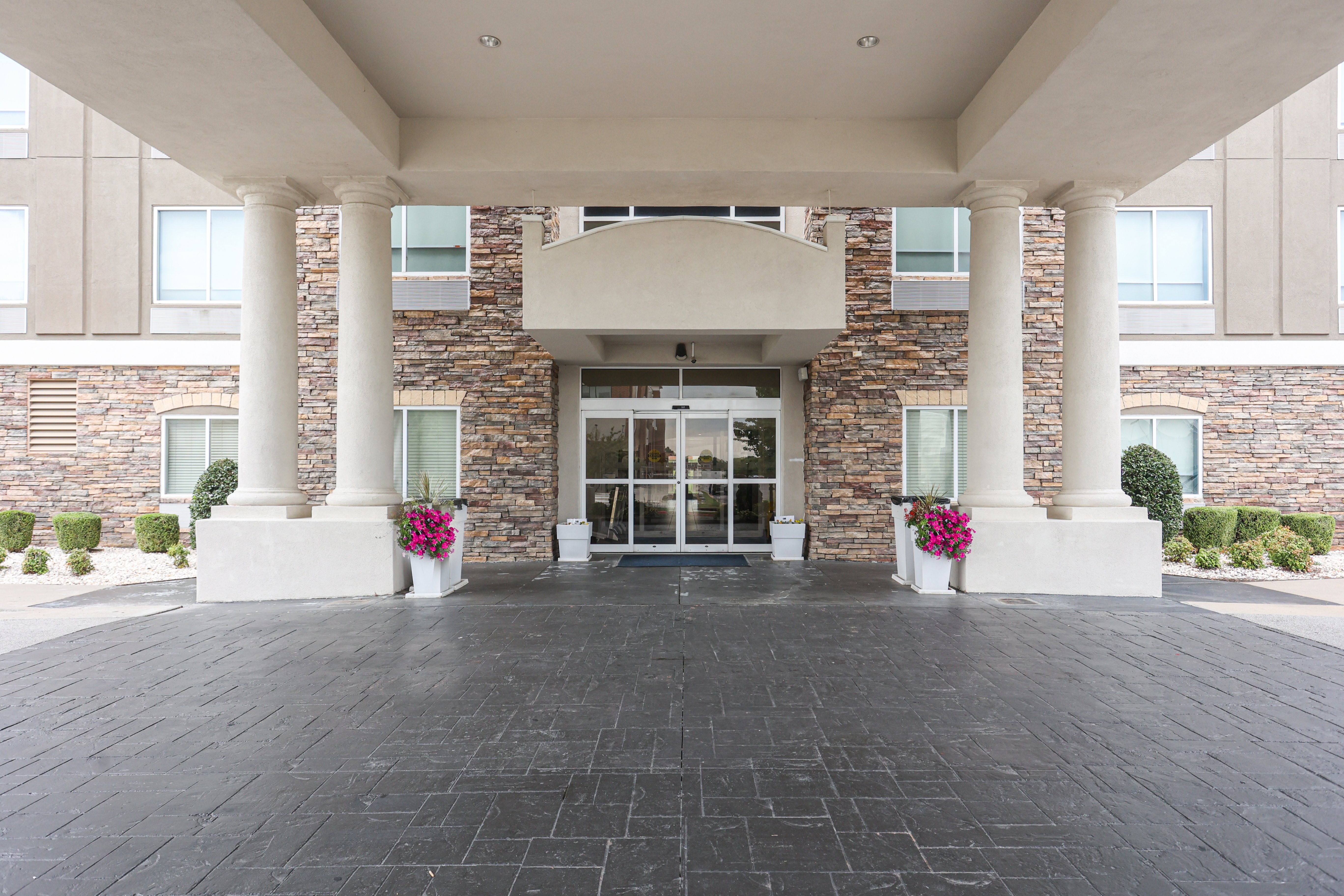 Holiday Inn Express Hotel & Suites Tulsa South Bixby 44/50
