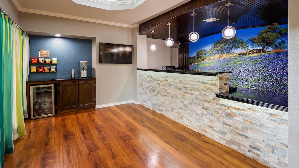 Best Western Post Oak Inn 13/37
