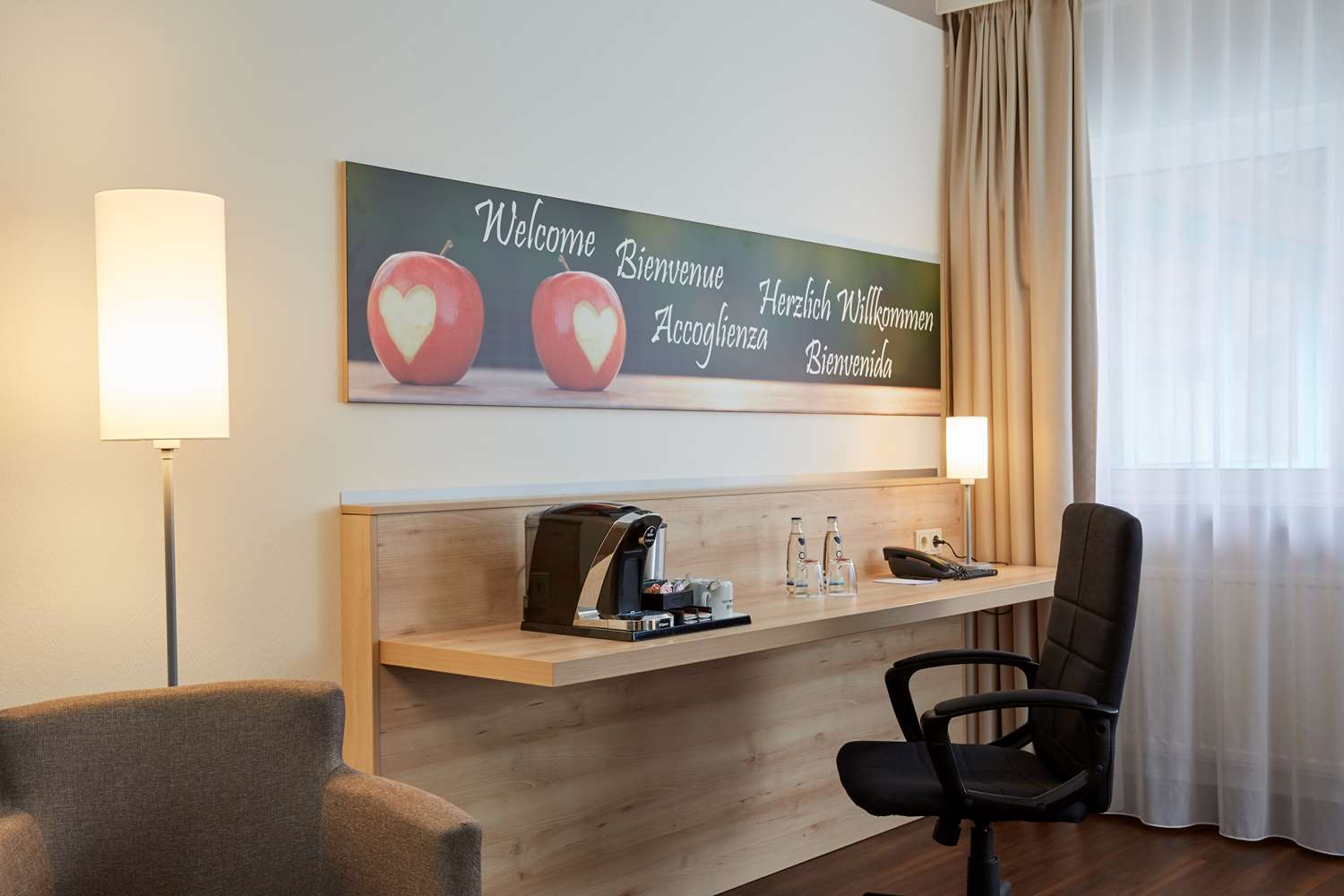 H Hotel Stuttgart Herrenberg 7/63