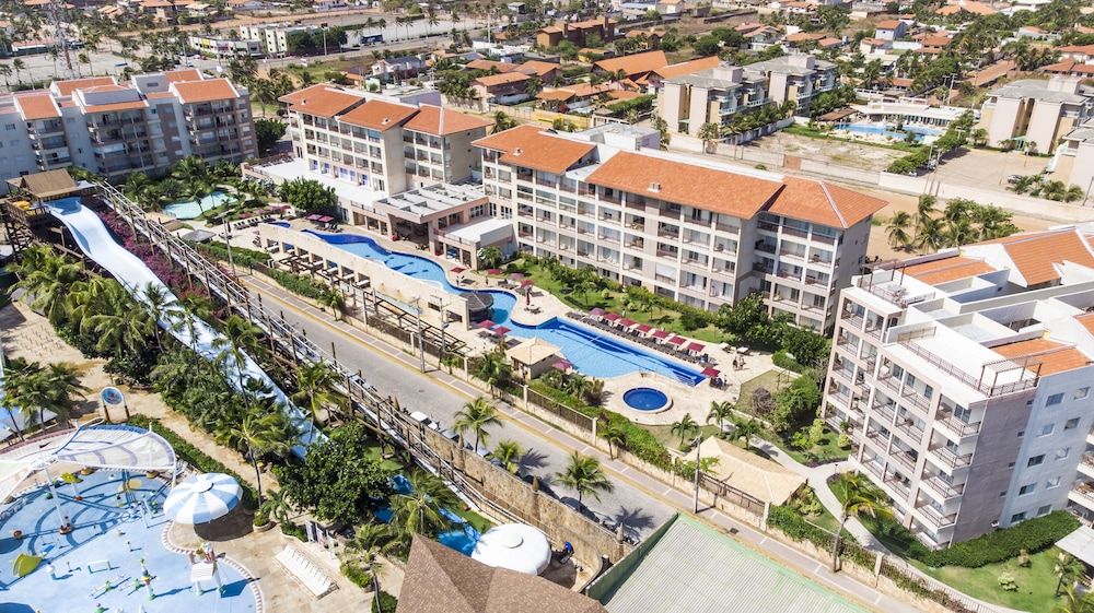 Wellness Beach Park Resort in AQUIRAZ
