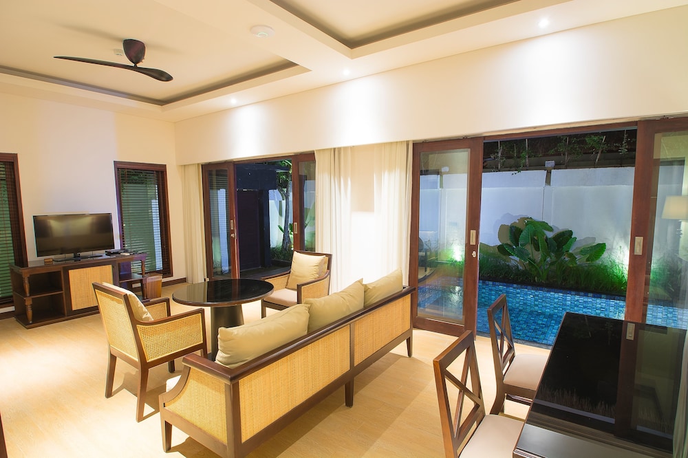 Lembongan Beach Club 32/50