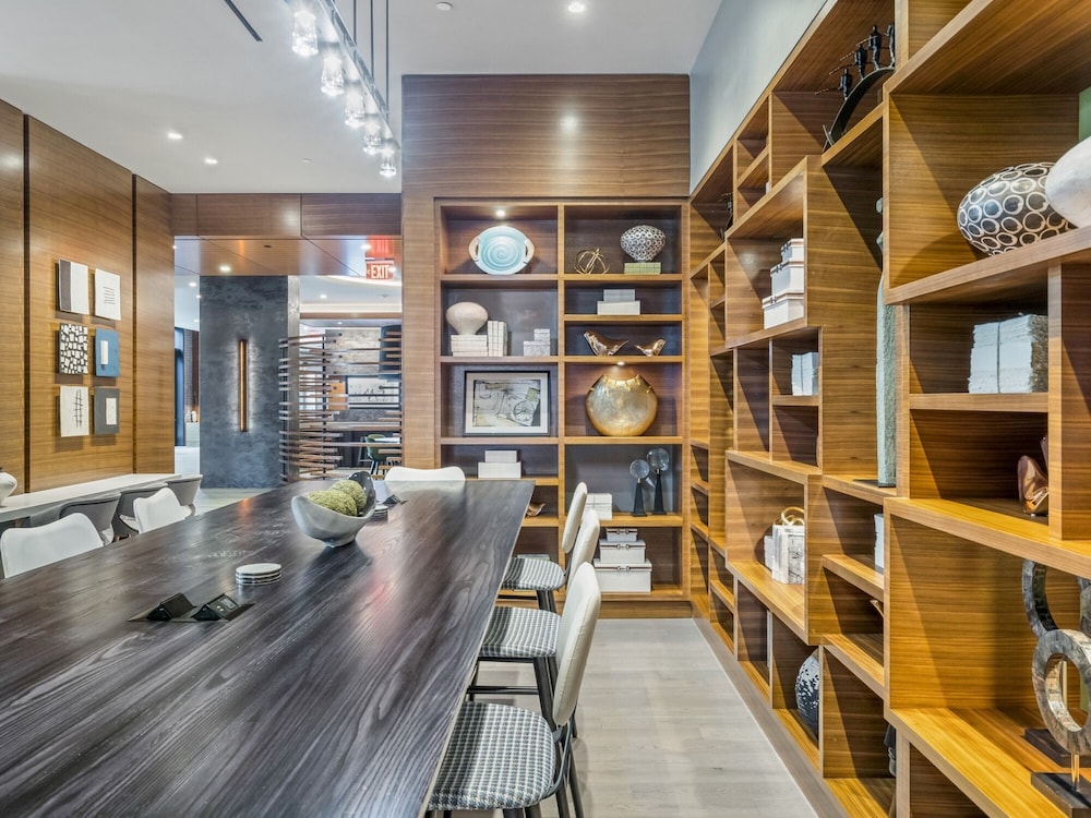 Global Luxury Suites at Reston Town Center 57/75