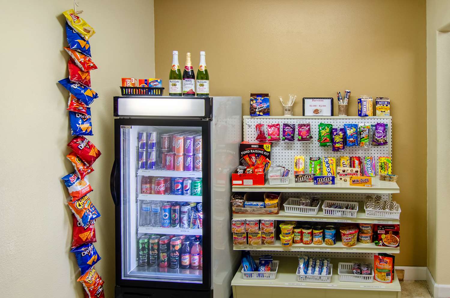 Americas Best Value Inn & Suites Ft. Collins E at I-25 16/26