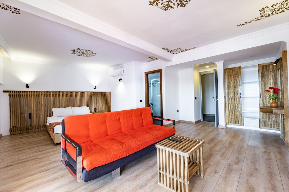 Costa Bitezhan Hotel 18/73