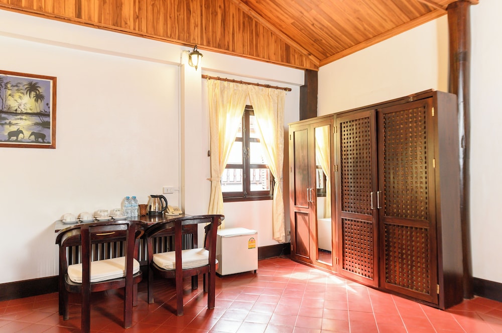 Treasure Hotel Laos 25/49