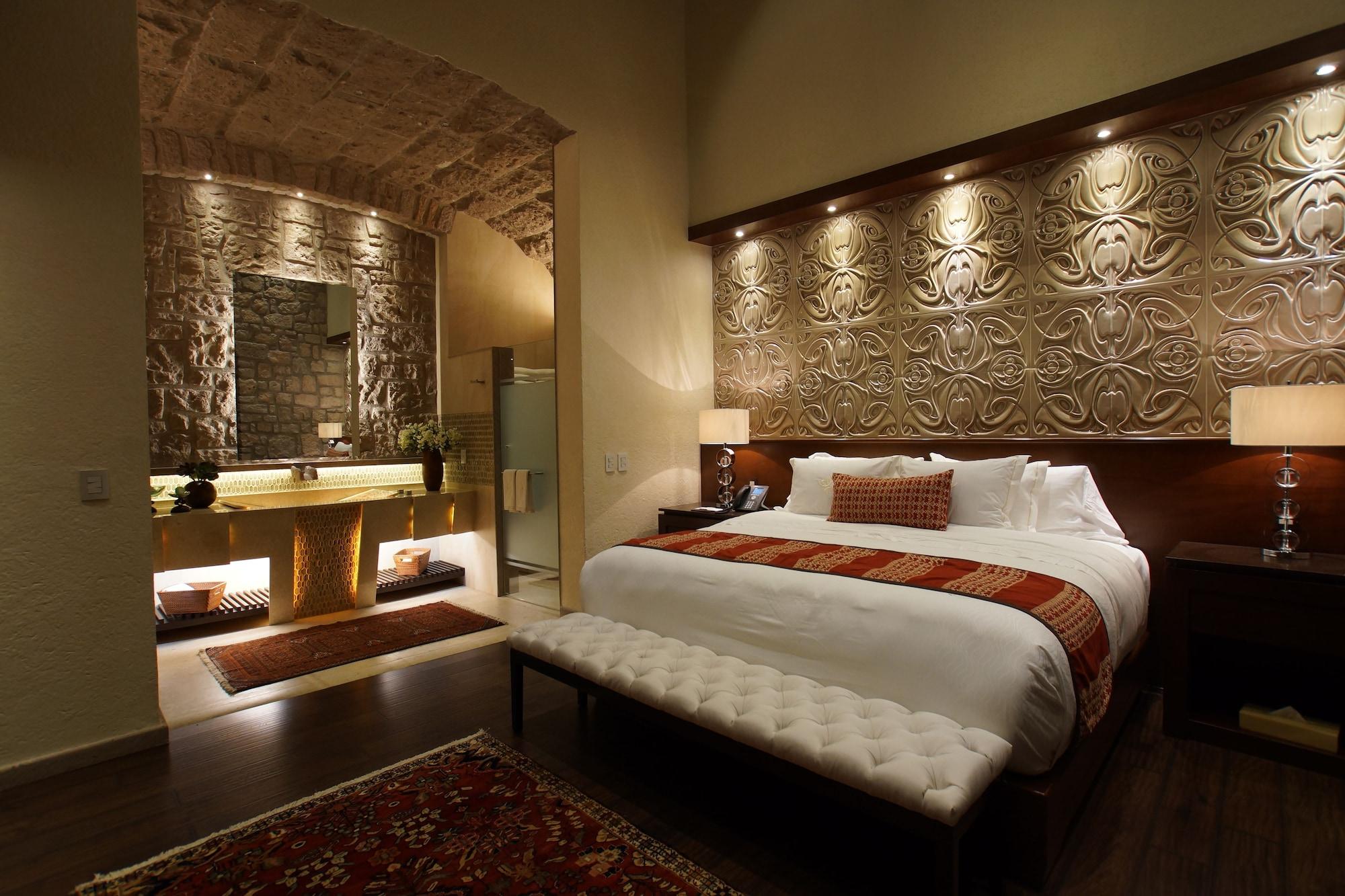 Junior Suite, Studio