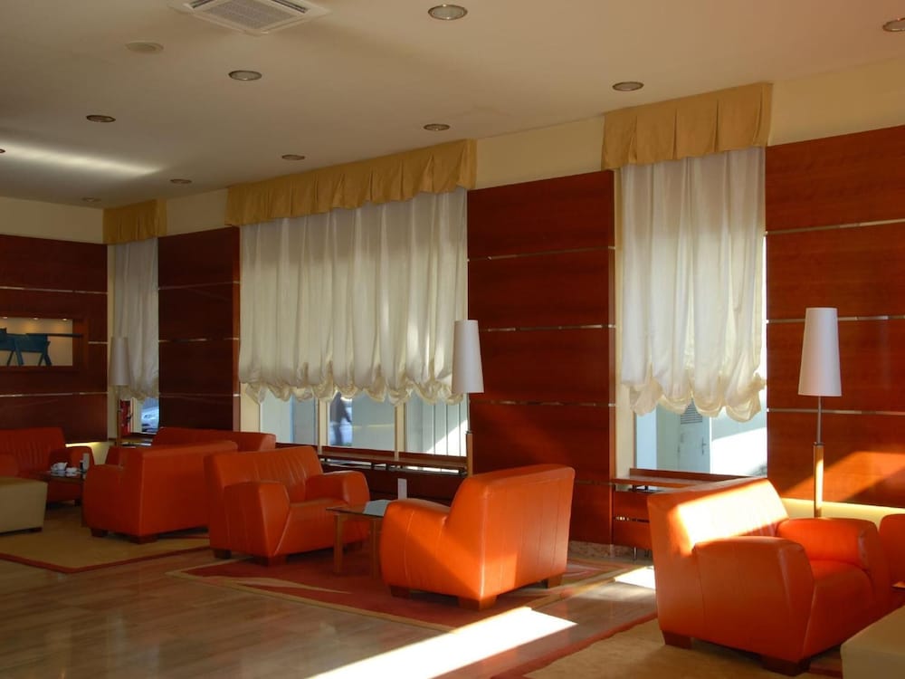 Laguna Zagreb 28/50